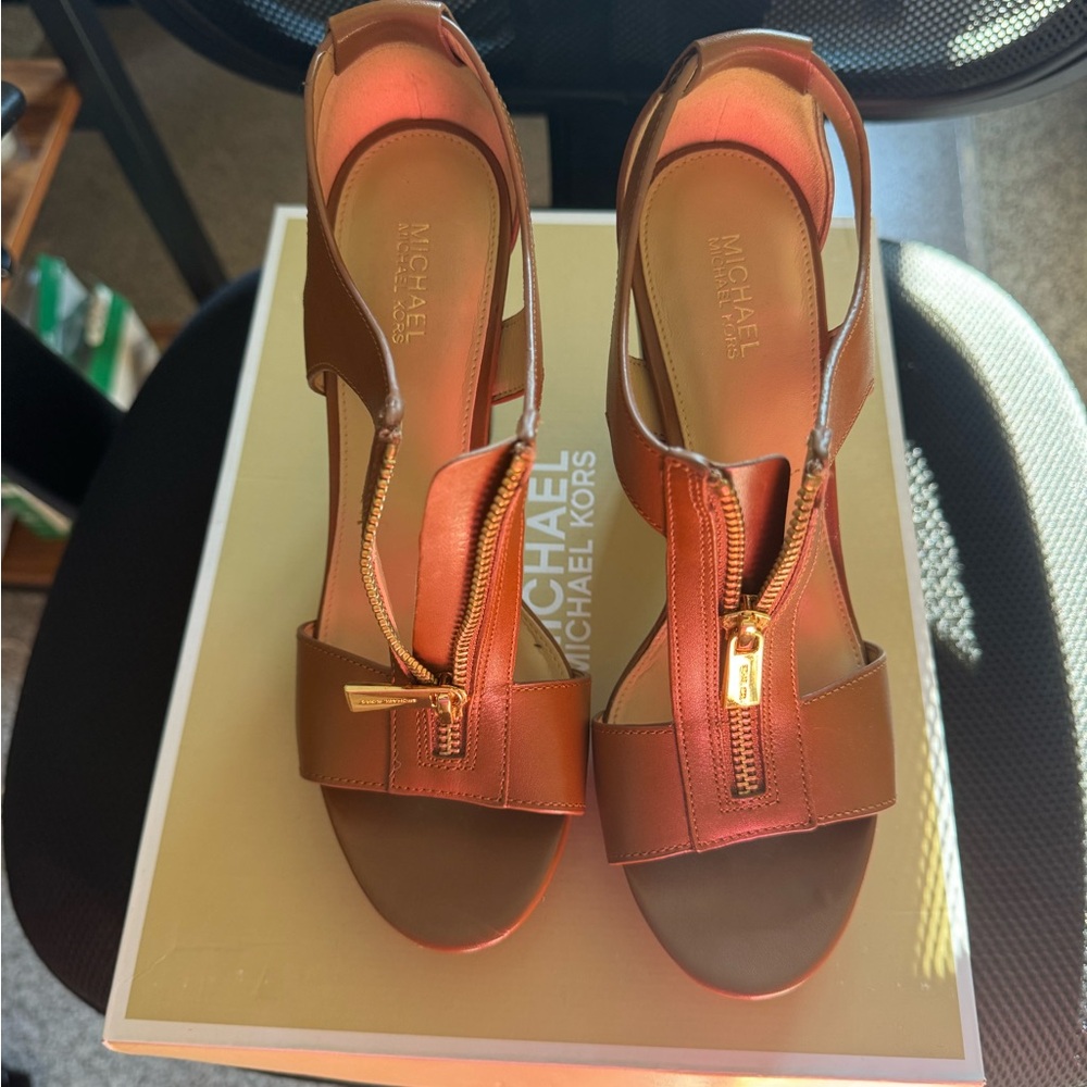 Michael Kors platform high heel leather sandals